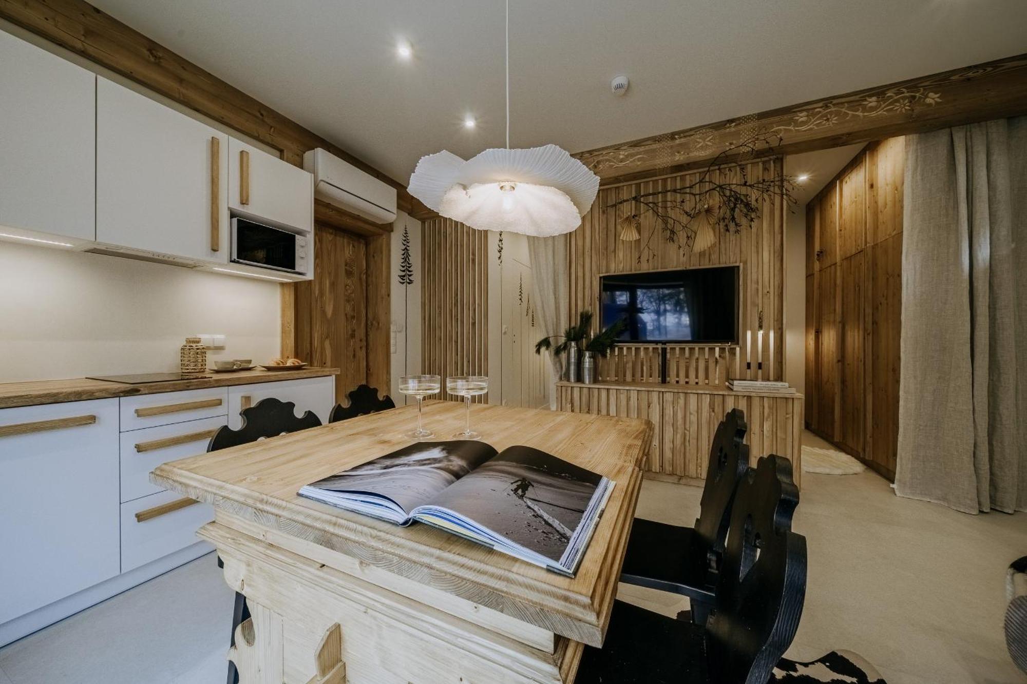 Zakatek Krupowki - Apartamenty W Centrum Zakopane Esterno foto